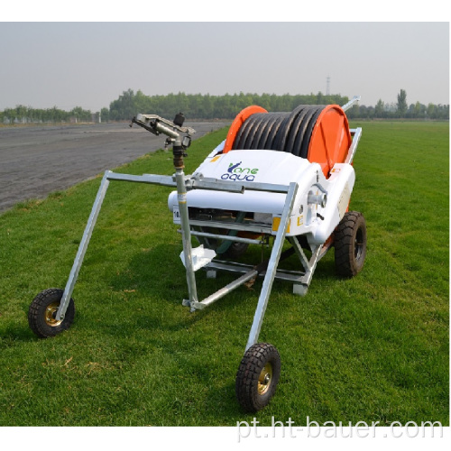 equipamento de irrigação com carretel de mangueira para fazenda inteligente